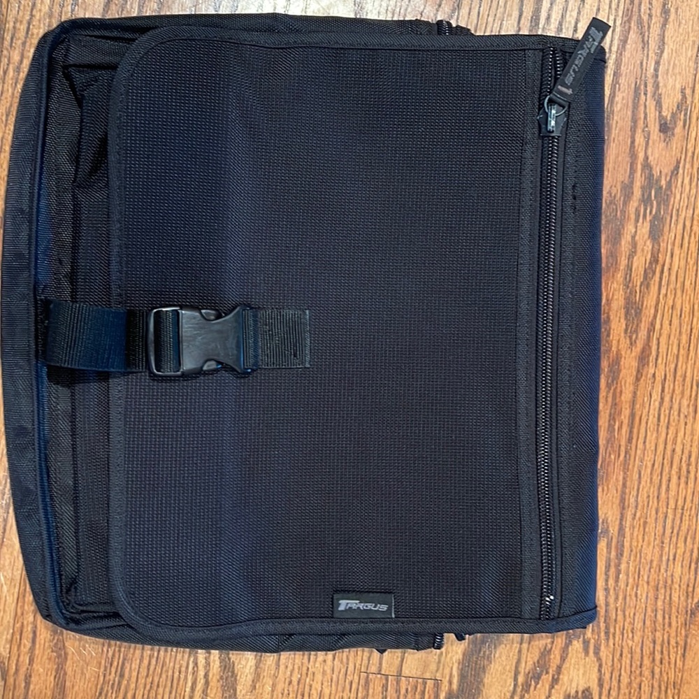 Laptop case great condition